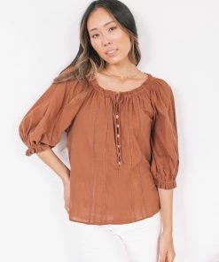White Closet CLOTHING Elke Top - Chocolate