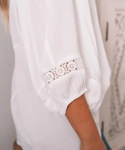 Spicy Sugar CLOTHING Janis Top - White