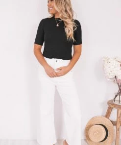 Sunny Girl Micah Top - Black