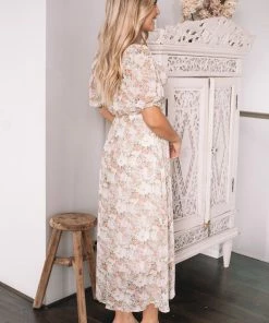 Pink Diamond Averie Dress - Floral Print 10 Pink Diamond Averie Dress - Floral Print