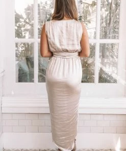 Esther Luxe DRESSES Iris Dress - Champagne