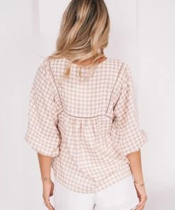 WeLove Fashion Deserae Top - Beige Gingham