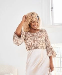 Miracle Fashion CLOTHING Suette Top - Beige Print