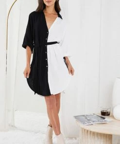 Desire DRESSES Blaine Dress - Black Multi