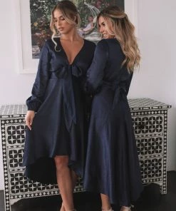 Esther Luxe DRESSES Bryleigh Dress - Navy