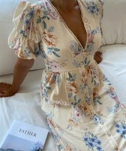 Desire Conchita Dress - Beige Floral DRESSES