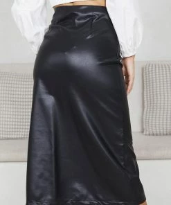 White Closet CLOTHING Daisymae Skirt - Black