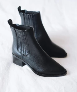 Billini Shoes Footwear Eamon Boots - Black