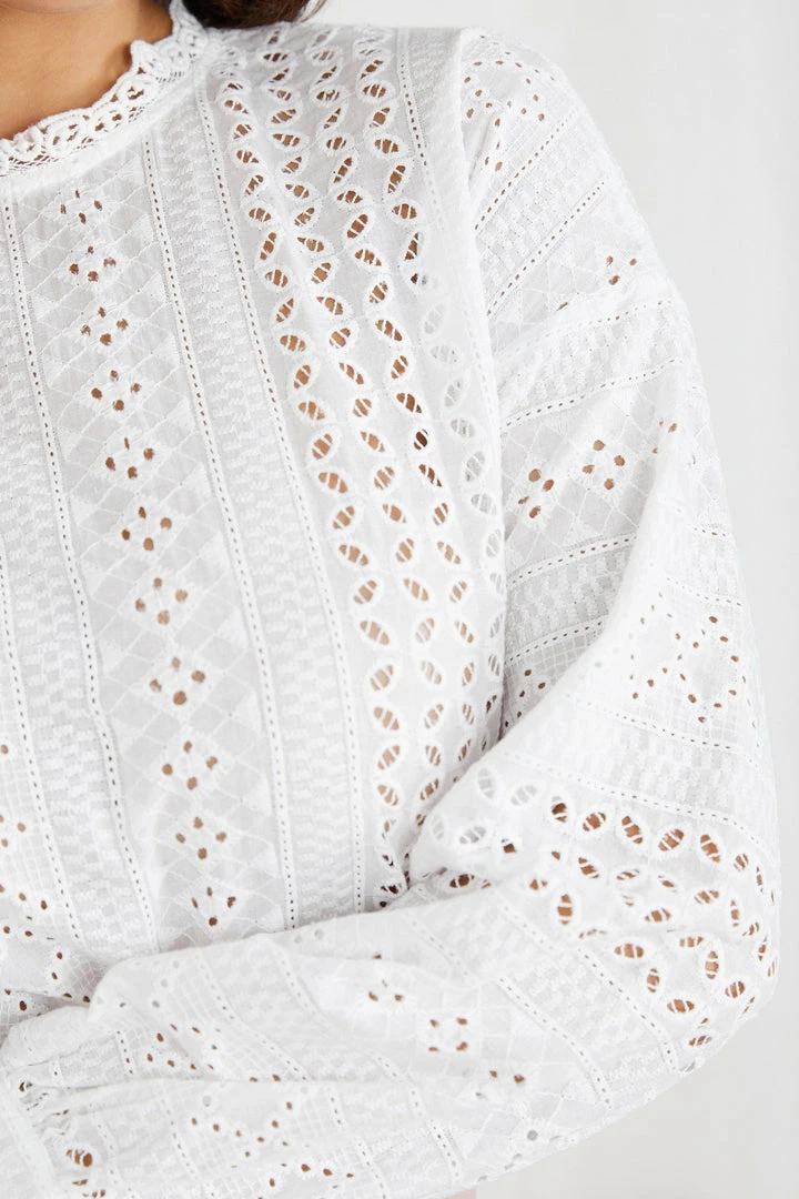 Miracle Fashion CLOTHING Elizabern Blouse - White 9 Miracle Fashion CLOTHING Elizabern Blouse - White