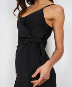 White Closet Laguna Dress - Black