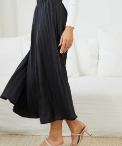 Desire Fabianie Skirt - Black CLOTHING