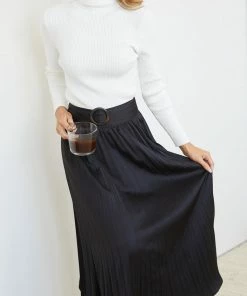 Desire Fabianie Skirt - Black CLOTHING