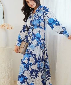 White Closet DRESSES Gerdie Dress - Blue Floral 14 White Closet DRESSES Gerdie Dress - Blue Floral