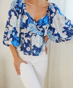 White Closet Gerina Top - Blue Floral CLOTHING