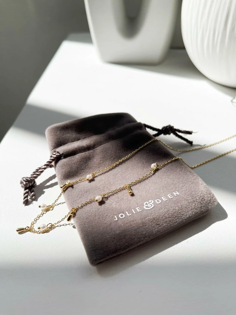 Jolie & Deen ACCESSORIES Cassandra Necklace - Gold 5 Jolie & Deen ACCESSORIES Cassandra Necklace - Gold