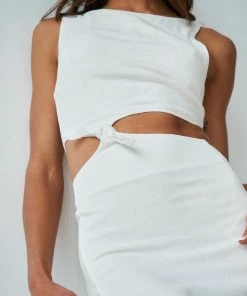 Desire DRESSES Izzy Dress - White