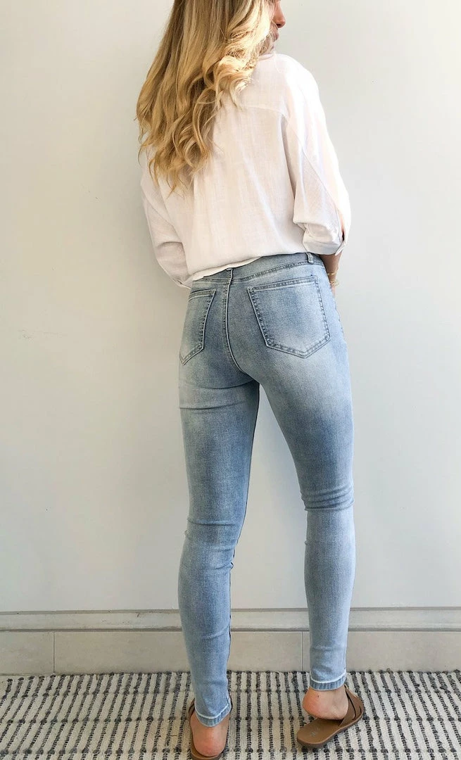 Wakee Jeans Wake Jeans - Light Denim 4 Wakee Jeans Wake Jeans - Light Denim