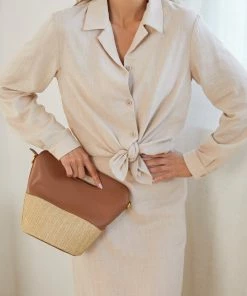 Style Box CLOTHING Junia Shirt - Beige