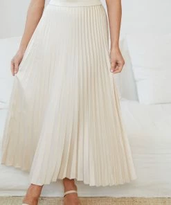 YH & Co (Chloe Yip) Kelaney Set - Champagne CLOTHING