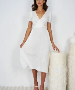 Style Box DRESSES Kiora Dress - White 10 Style Box DRESSES Kiora Dress - White
