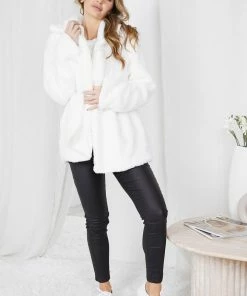 HQ Fashion Kylaine Jacket - White