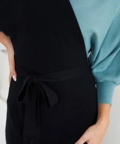 Style Box DRESSES Leanora Dress - Black Multi