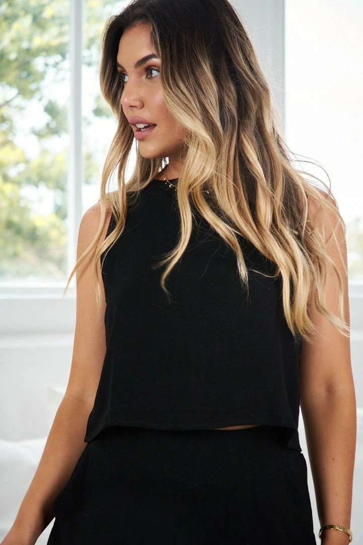 Style Box Lizzo Top - Black CLOTHING 6 Style Box Lizzo Top - Black CLOTHING