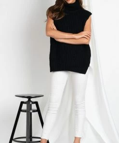 YH & Co (Chloe Yip) CLOTHING Emmeline Knit - Black