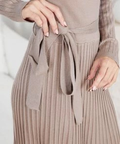 Sunny Girl DRESSES Manhattener Dress - Beige