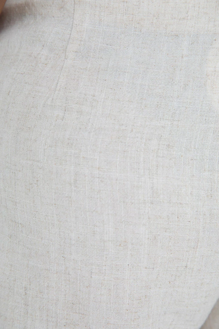 Desire Miriam Shorts - Beige 8 Desire Miriam Shorts - Beige