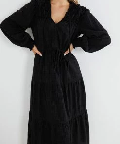 Style Box DRESSES Molama Dress - Black