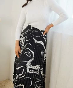 Spicy Sugar Naarah Skirt - Black Print CLOTHING 12 Spicy Sugar Naarah Skirt - Black Print CLOTHING