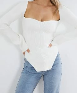 YH & Co (Chloe Yip) Page Top - White