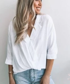 Valeria CLOTHING Plato Top - White