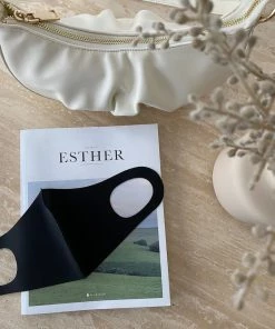 ESTHER & CO. ACCESSORIES Reusable Face Mask - Black