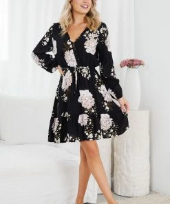 Miracle Fashion Sammine Dress - Black Floral