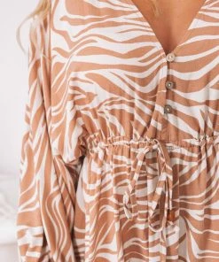 White Closet DRESSES Alfia Dress - Tan Zebra