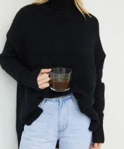 HQ Fashion Tay Jumper - Black CLOTHING