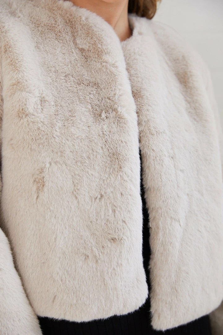 Pink Diamond CLOTHING Terah Jacket - Beige 9 Pink Diamond CLOTHING Terah Jacket - Beige