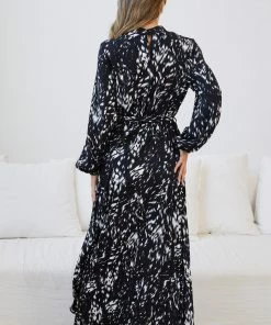 Dream House Tesia Dress - Black Print