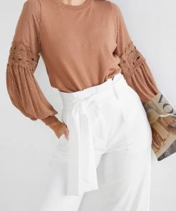 Style Box Tia Top - Camel