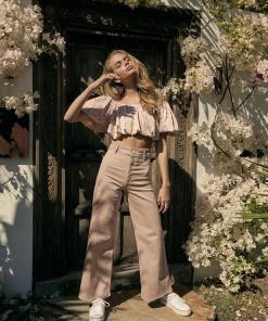 Verali Queenbee Sneakers - White 10 Verali Queenbee Sneakers - White