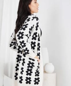 Miracle Fashion Yssabelline Cardigan - Black Floral 12 Miracle Fashion Yssabelline Cardigan - Black Floral