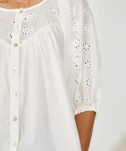 White Closet Yuka Top - White