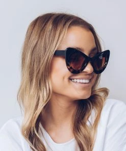 El Roy Eyewear Summer Edit Berlin | Tortoise