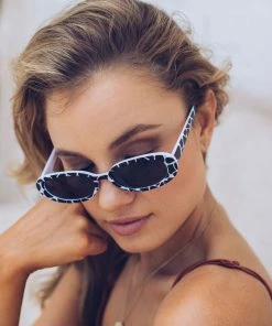 El Roy Eyewear Aspen | Print 8 El Roy Eyewear Aspen | Print