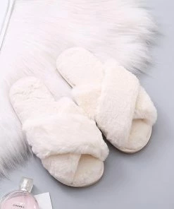 Alibaba Footwear Fluffy Slippers - White
