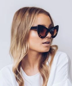 El Roy Eyewear Summer Edit Berlin | Tortoise