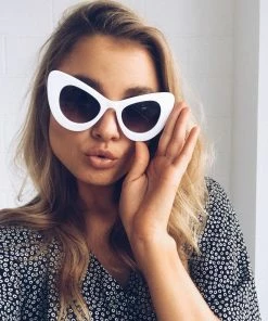 El Roy Eyewear Summer Edit Archer | White