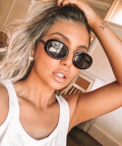 El Roy Eyewear Delray | Black Summer Edit